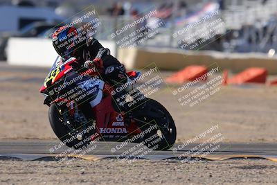 media/Dec-17-2023-CVMA (Sun) [[bf0c04832d]]/Race 2 Amateur Supersport Open/